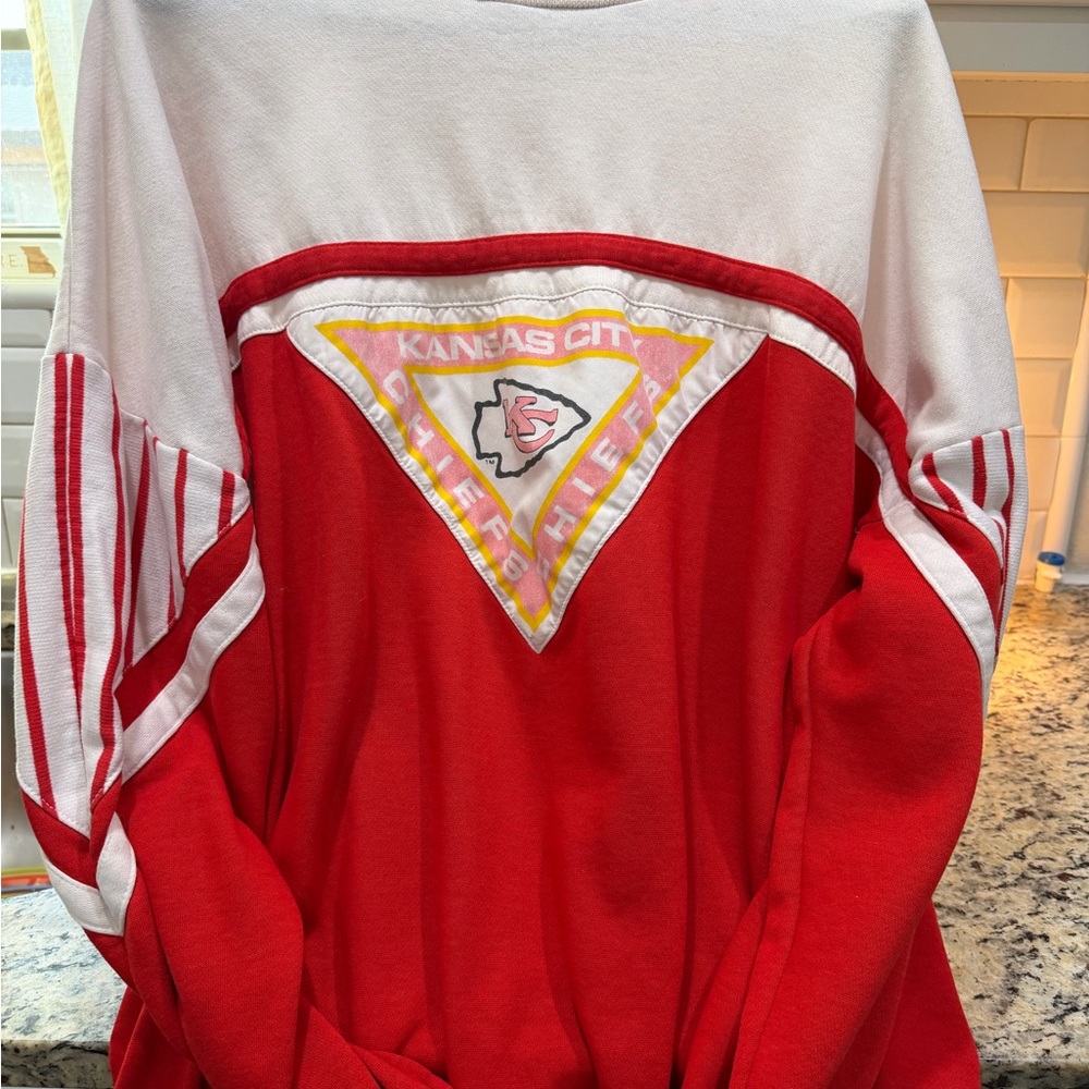Kansas City Chiefs Red and White Crewneck Sweatshirt